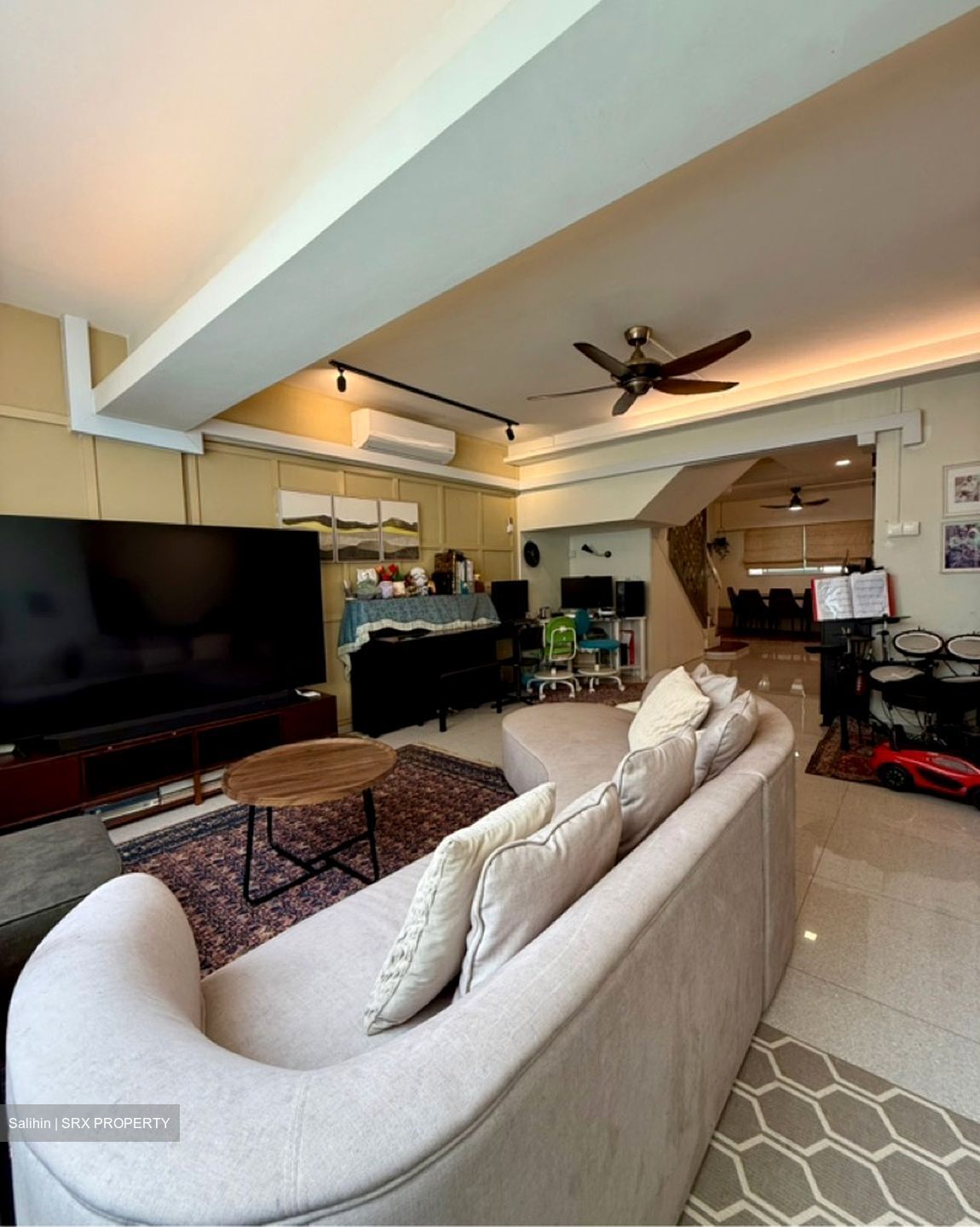 Blk 160 Siglap East (Bedok), HDB Executive #590840841